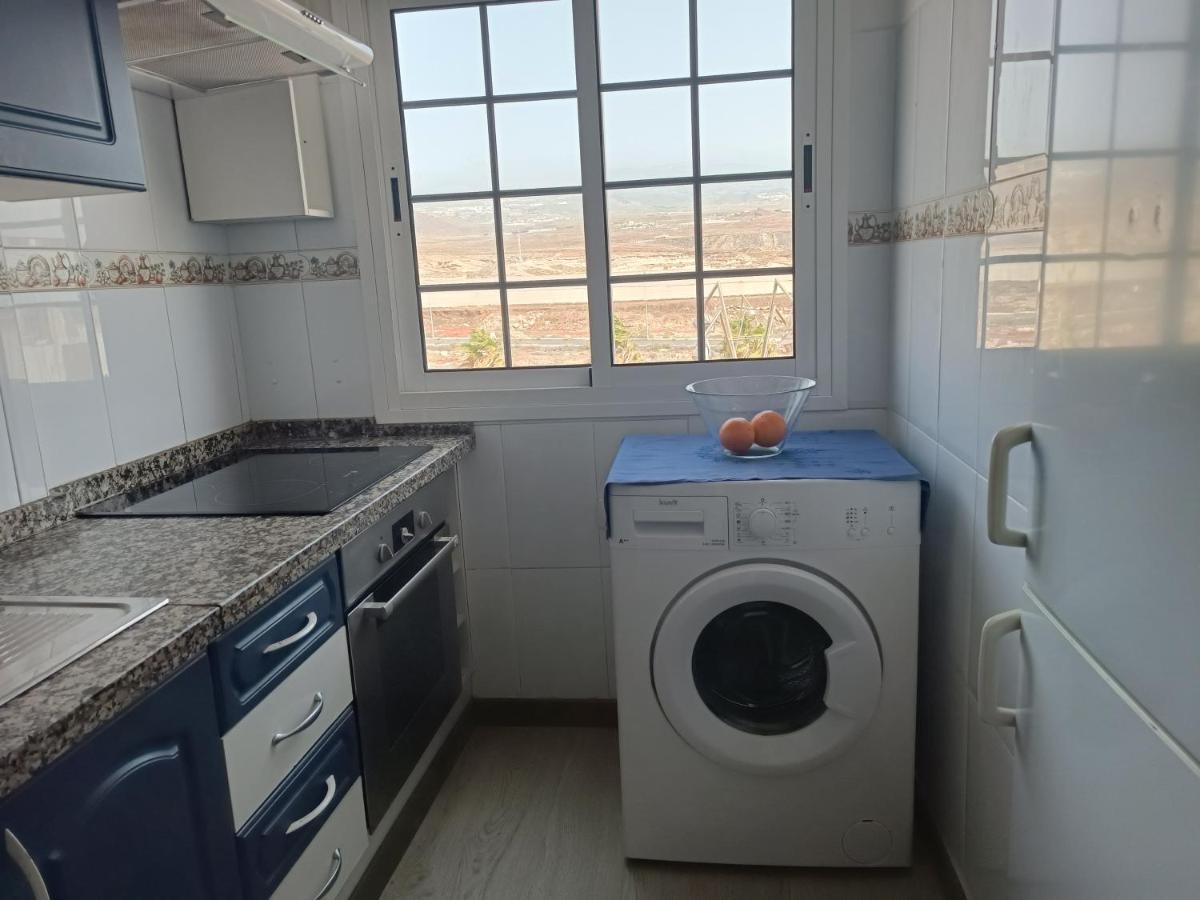 Apartamento Soleado Daire Los Abrigos Dış mekan fotoğraf